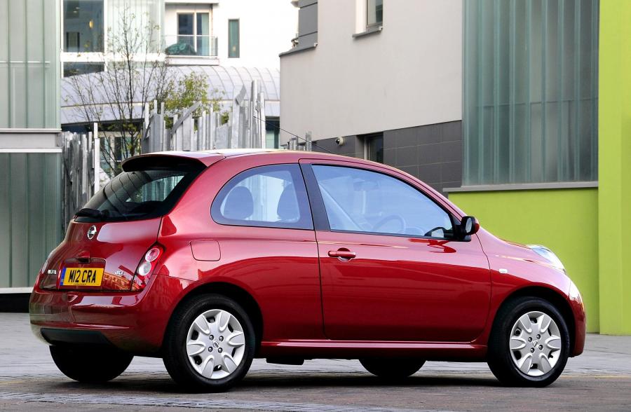  Nissan Micra 3-Door (K12C) 2007 года  (UK) (фото 11 из 12)